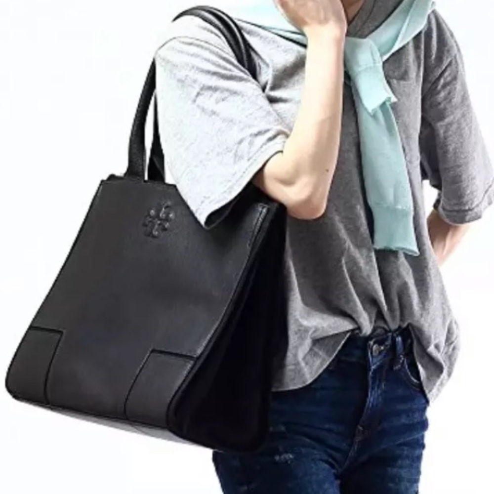 Tory Burch ella canvas tote black shoulder tote - Picture 8 of 8